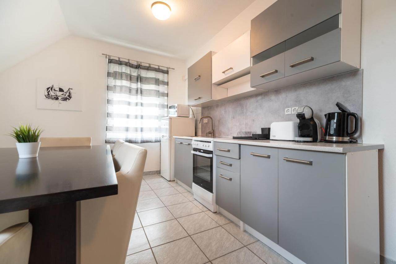 Grand Apartmanhaz Gyenesdiás Extérieur photo